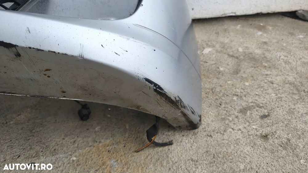 Bara fata BMW E60/61 2007-2010 LCI Defectele se regasesc in poze ( nu contine senzori parcare) - 4