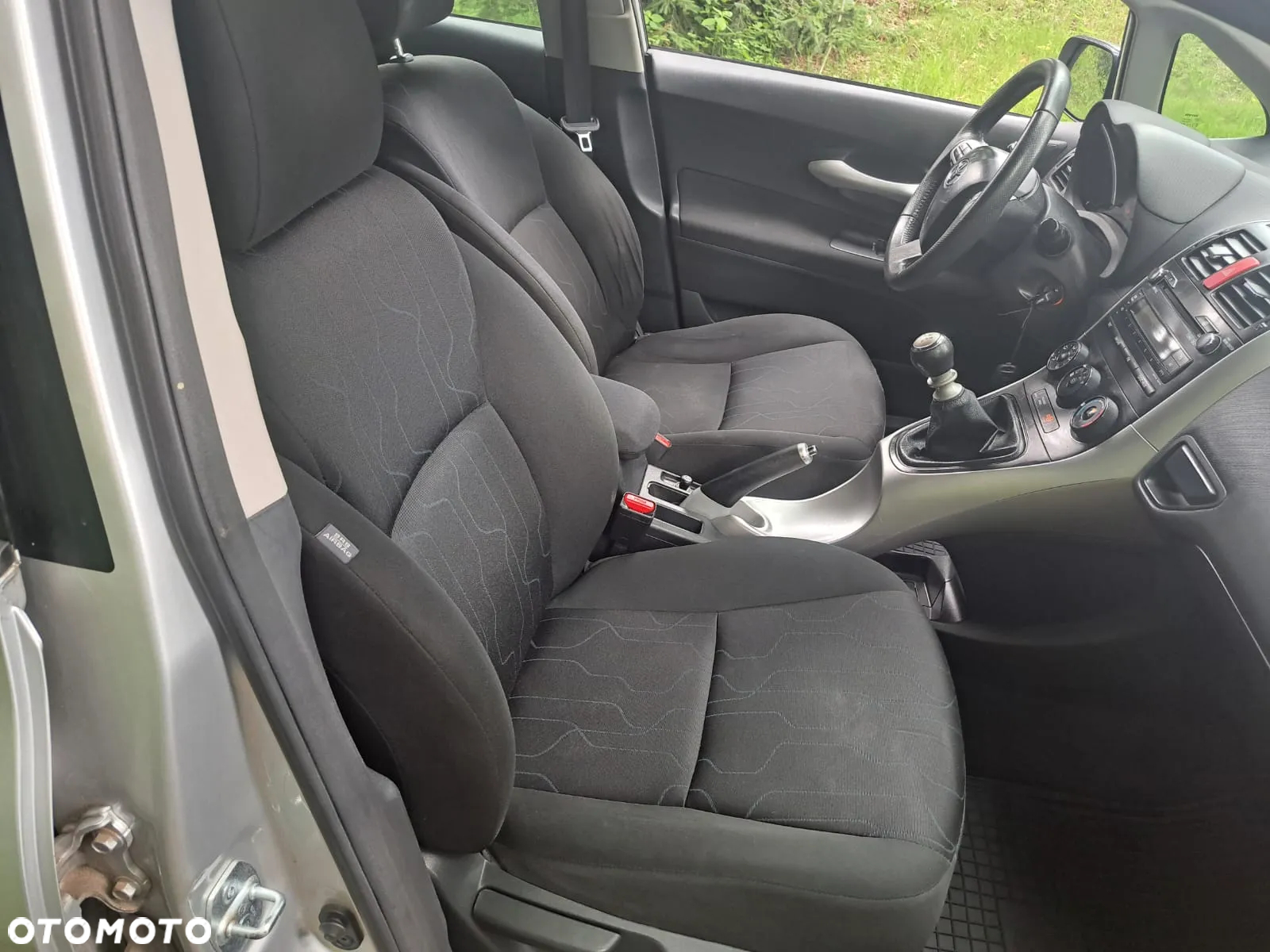 Toyota Auris 1.4 VVT-i Sol - 6