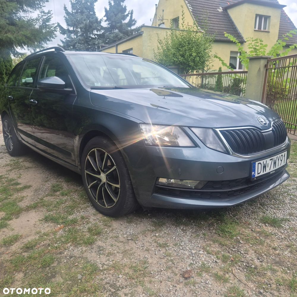Skoda Octavia 1.6 TDI SCR Ambition - 9