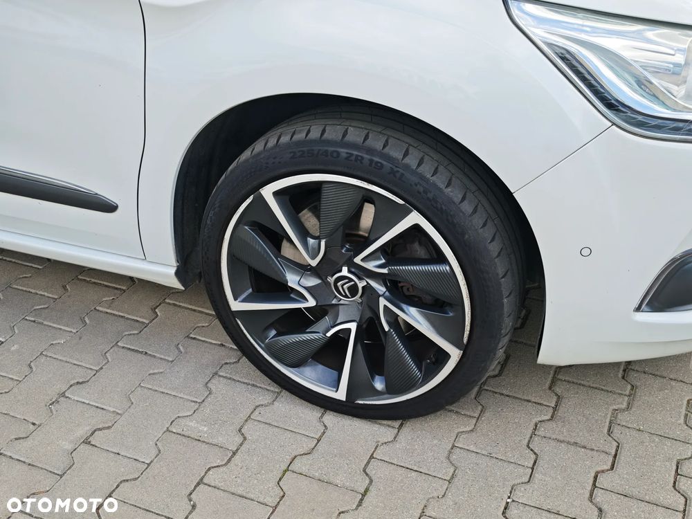 Citroën DS4 THP 200 SportChic - 13