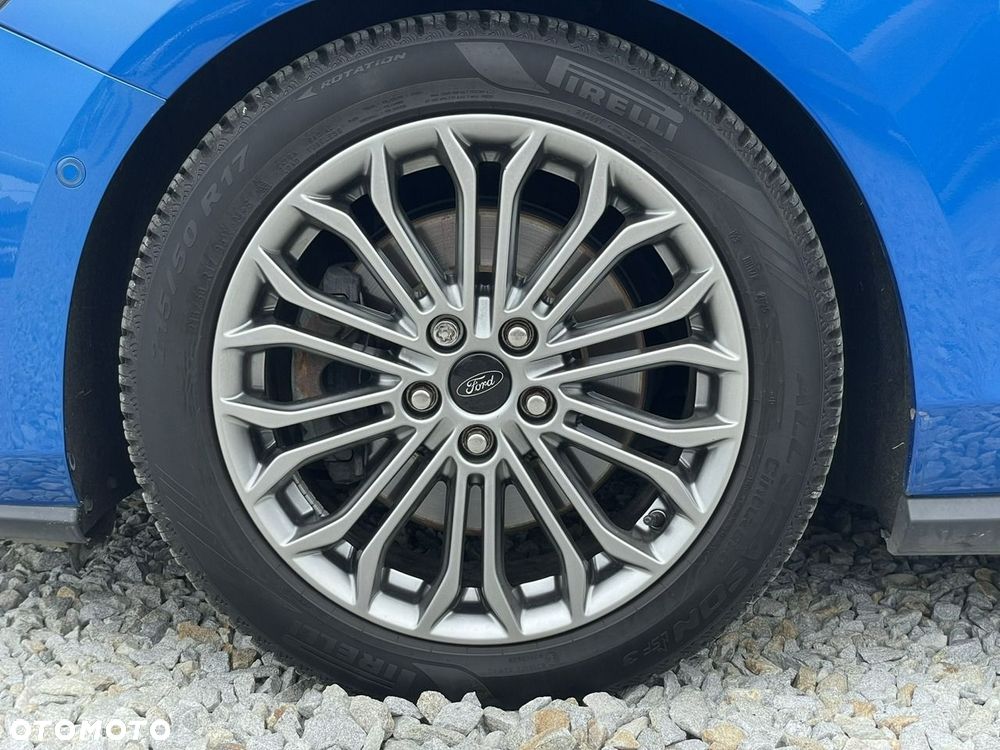 Ford Focus - 10