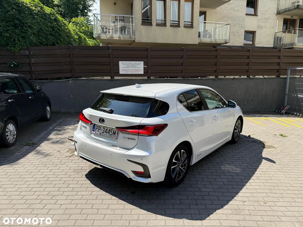 Lexus CT 200h Elegance - 12
