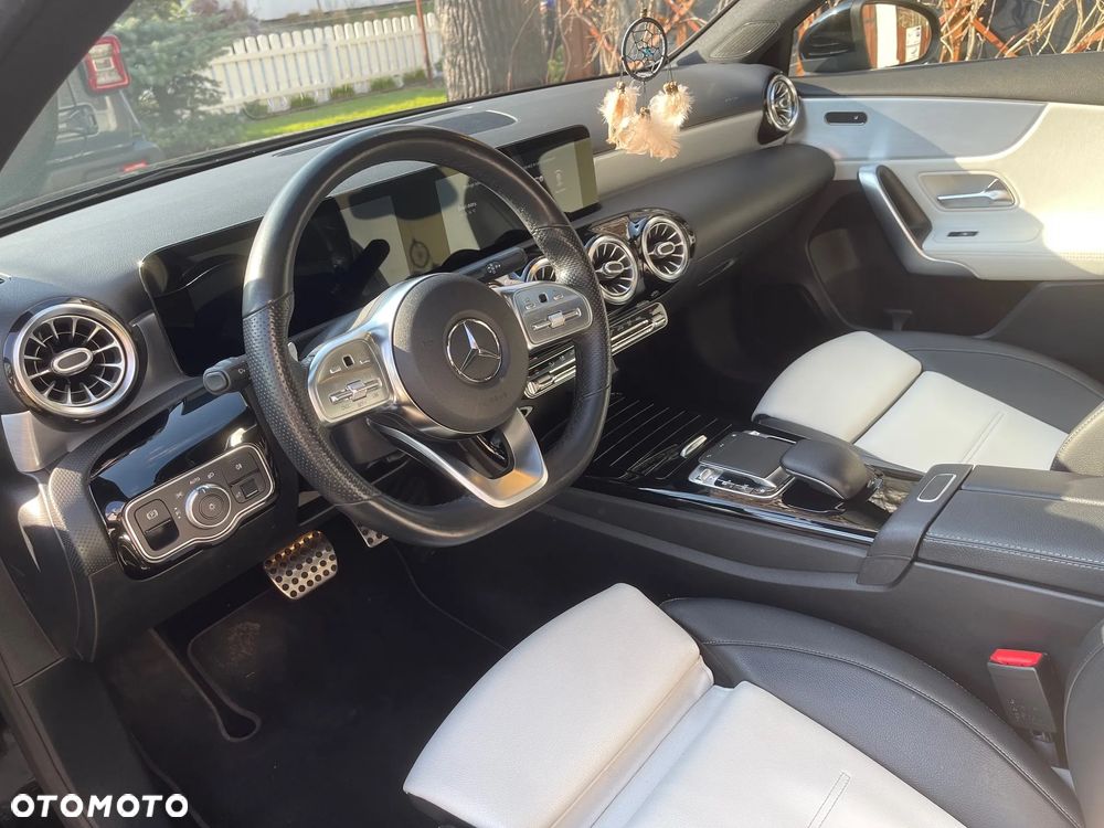 Mercedes-Benz Klasa A 200 AMG Line 7G-DCT - 9