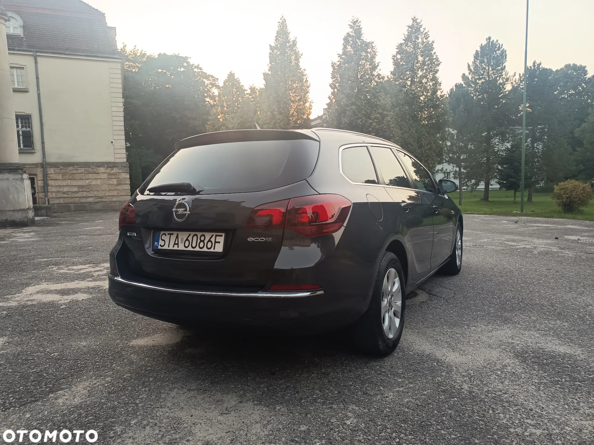 Opel Astra 1.6 CDTI DPF ecoFLEX Sports TourerStart/Stop Exklusiv - 8