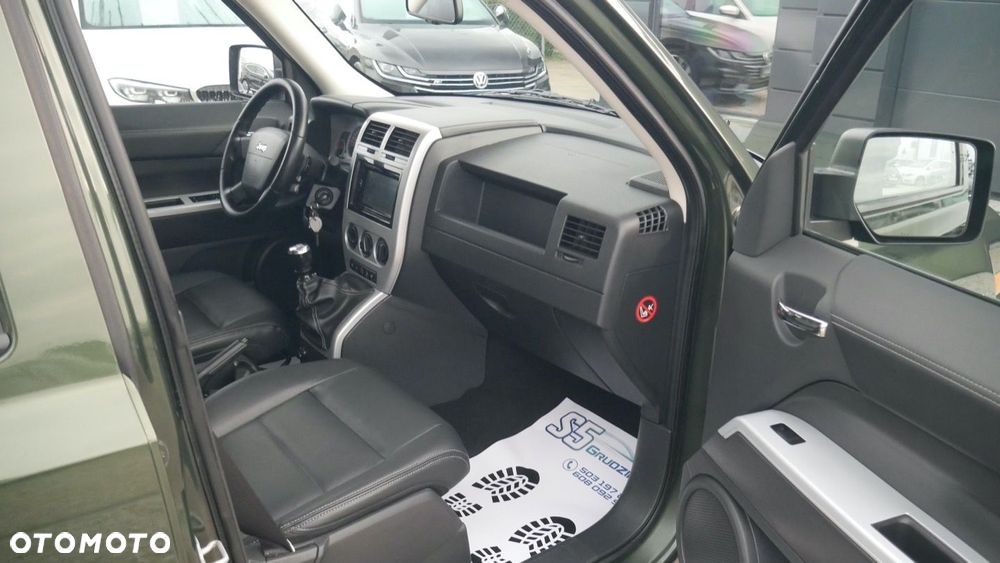 Jeep Patriot - 11