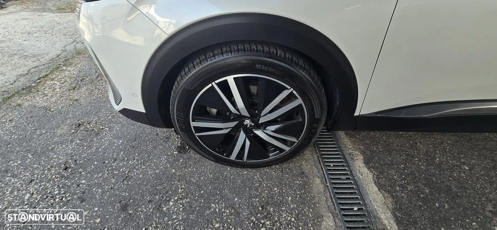 Peugeot 3008 1.6 Hybrid GT e-EAT8 - 9