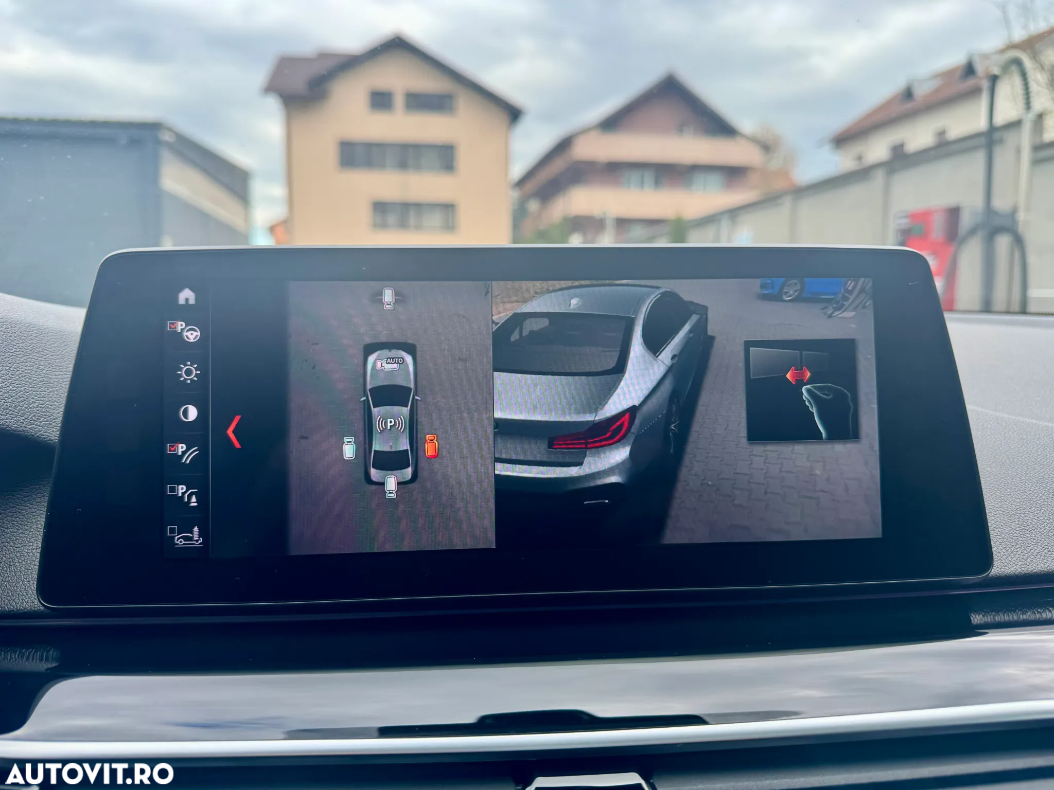 BMW Seria 5 520d xDrive AT - 15