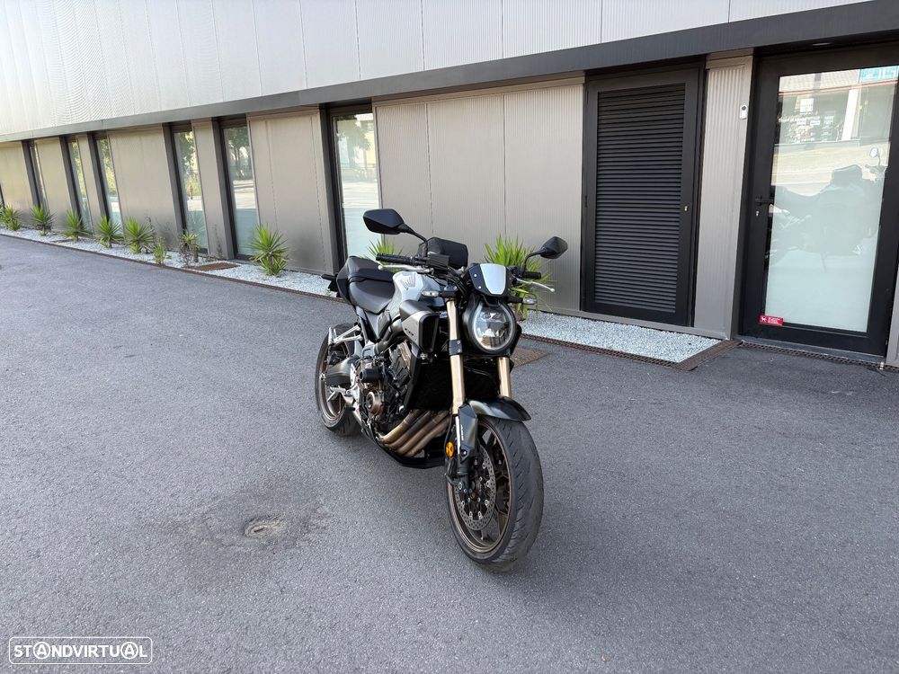 Honda CB 650 RA - 5