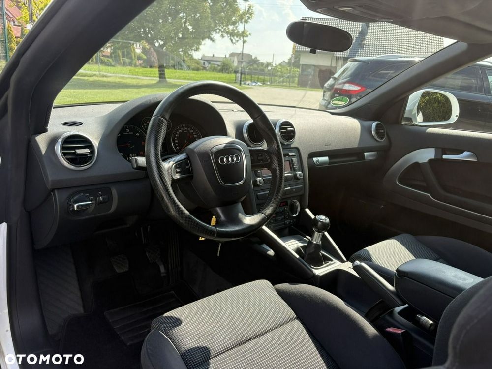 Audi A3 Cabrio - 11