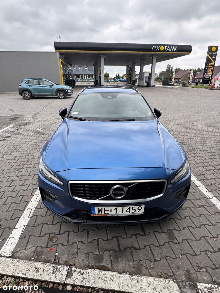 Volvo V60 D3 R-Design - 4