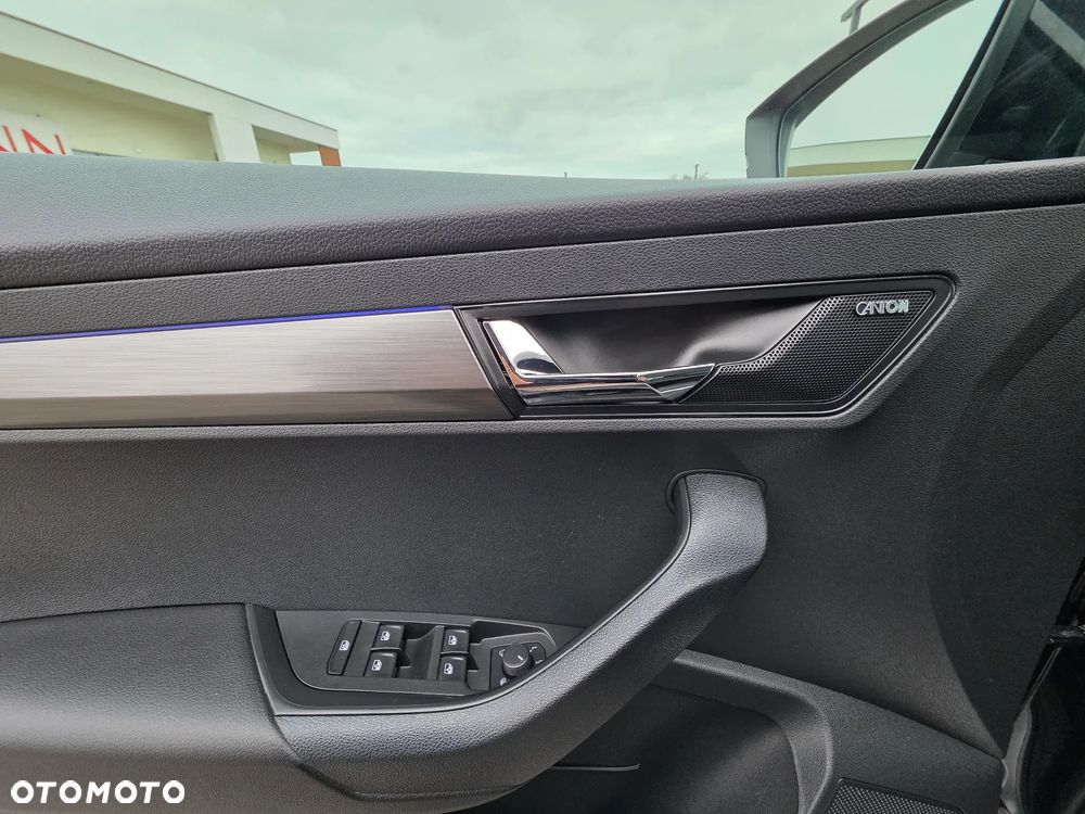 Skoda Karoq 2.0 TDI SCR 4x4 DSG Ambition - 30