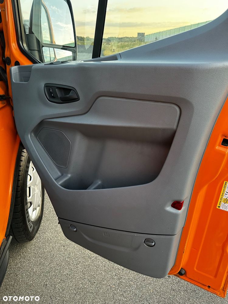 Ford TRANSIT - 19