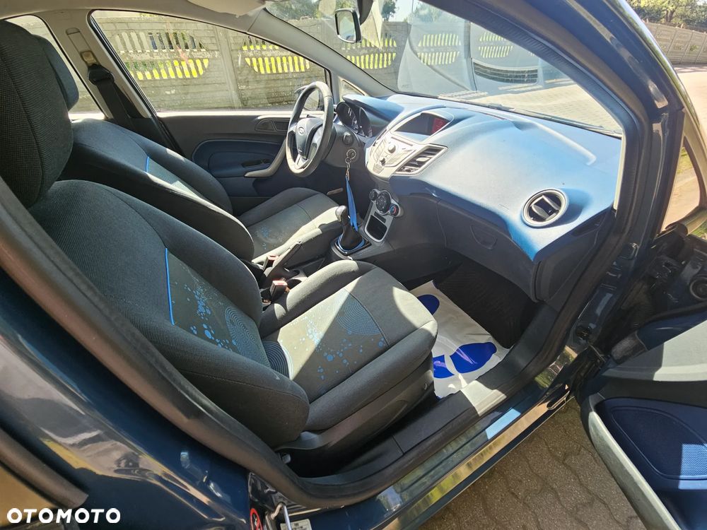 Ford Fiesta 1.25 Ghia EU5 - 6