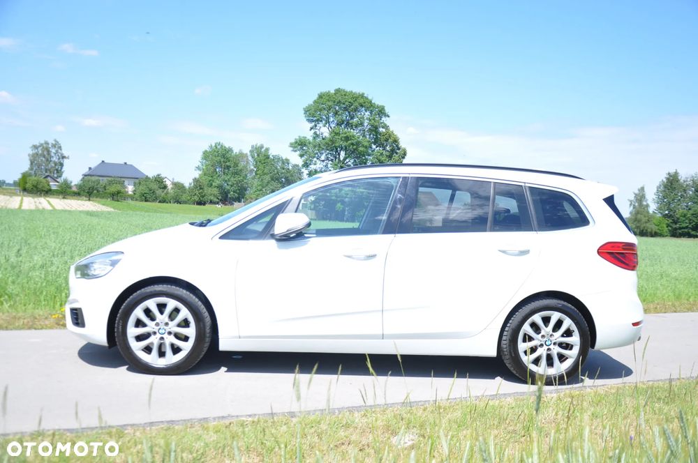 BMW Seria 2 218d Advantage sport - 9