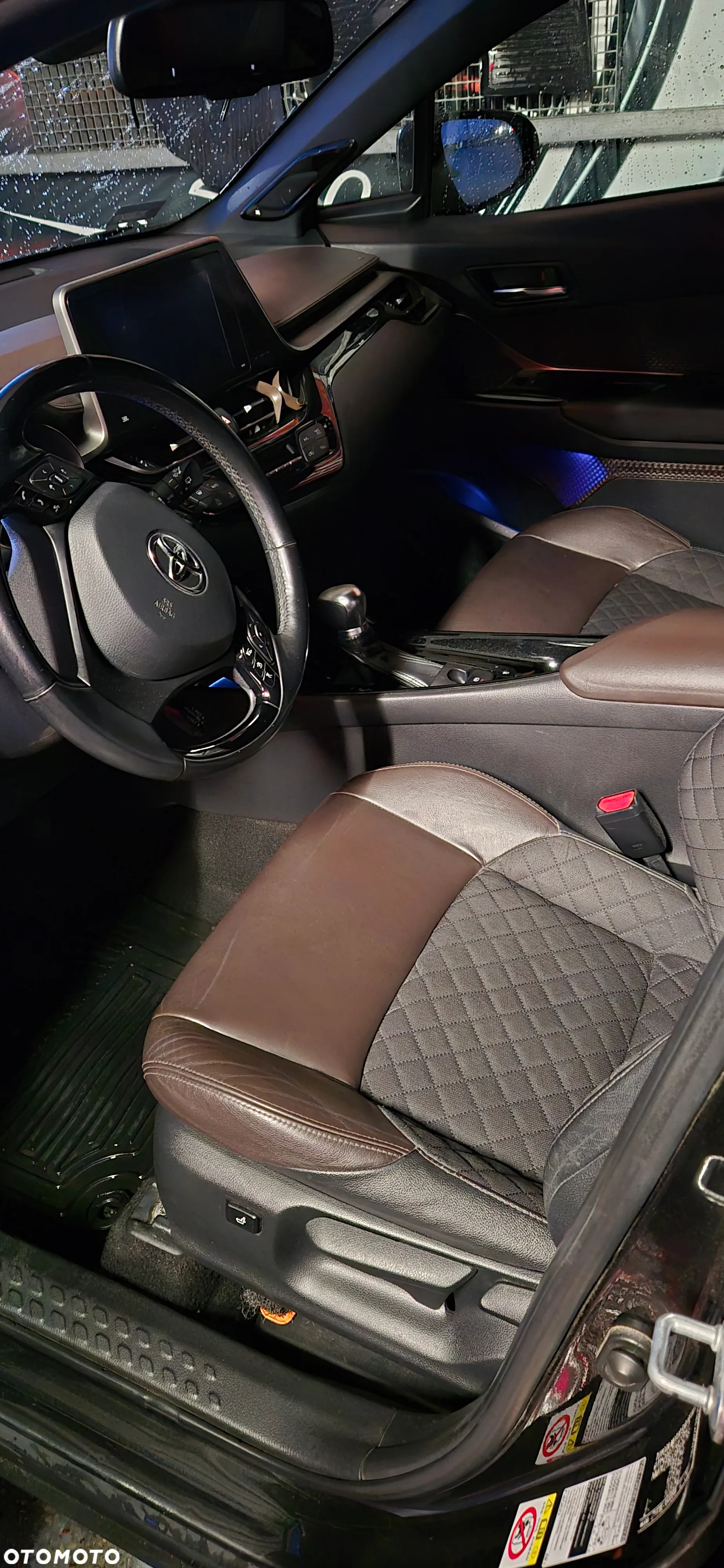 Toyota C-HR 1.8 Hybrid Prestige - 21