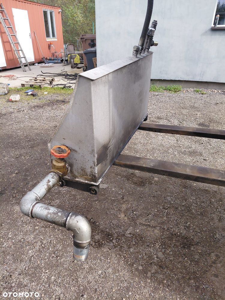 Zbiornik Na olej Hydrauliczny - 2