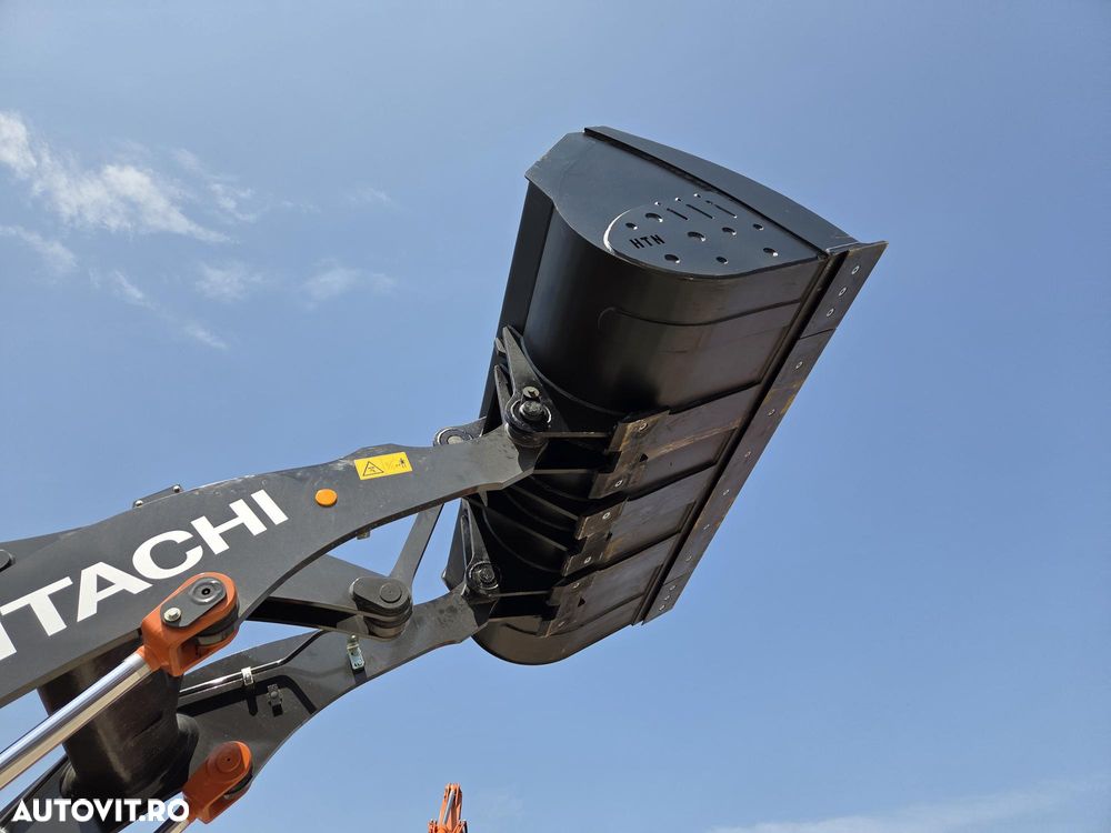 Hitachi ZW160-7, 2026, NOU, cupa 2,5mc, 14,5tone, Anvelope MICHELIN, gresare automata, CANTAR din fabrica, camera spate, camere laterale, latime 2,5m, produs in JAPONIA, Basculeaza la 4m, garantie 3 ANI, posibilitate leasing 5 ani-PROMOTIE 156.900 EUR+Tva - 35