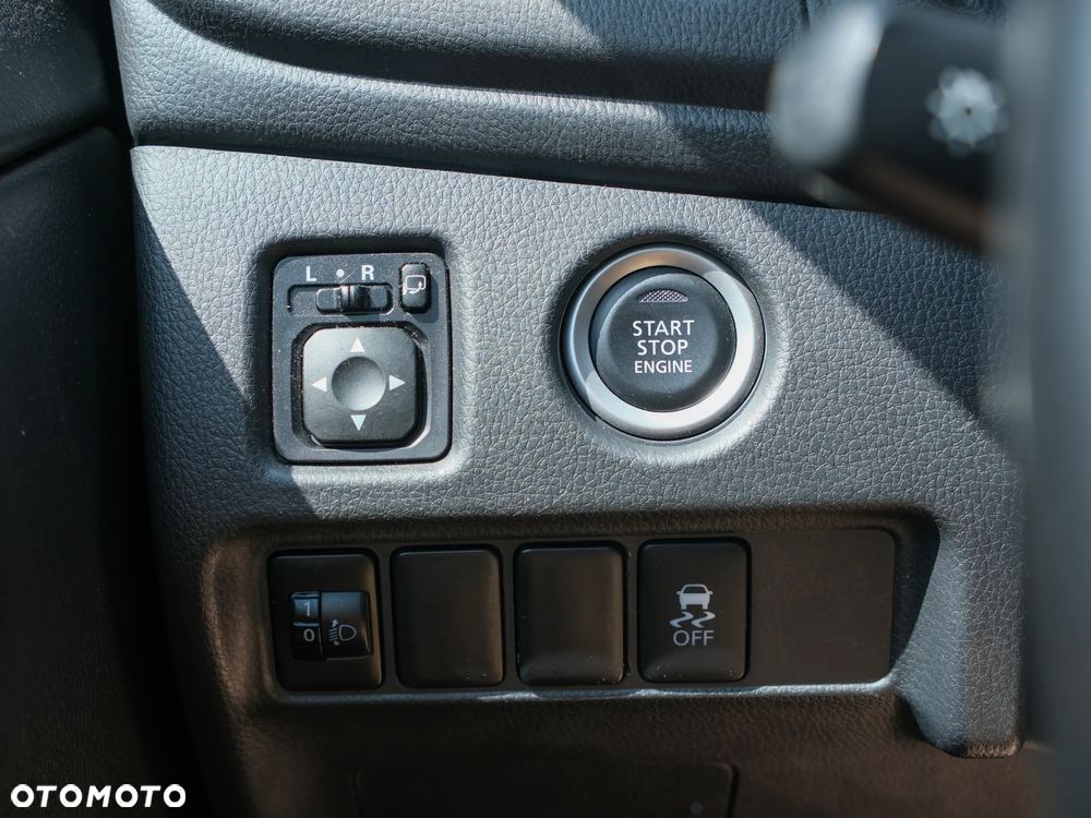 Mitsubishi L200 - 17