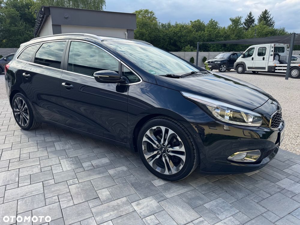 Kia Ceed 1.6 GDI Platinum Edition - 4