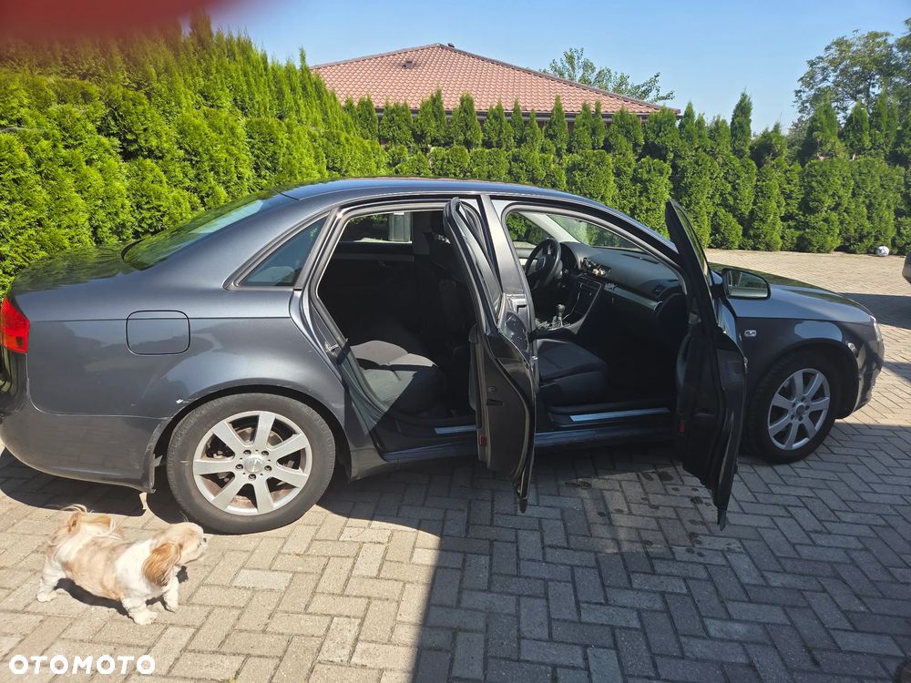 Audi A4 Limousine 2.0 TDI - 7