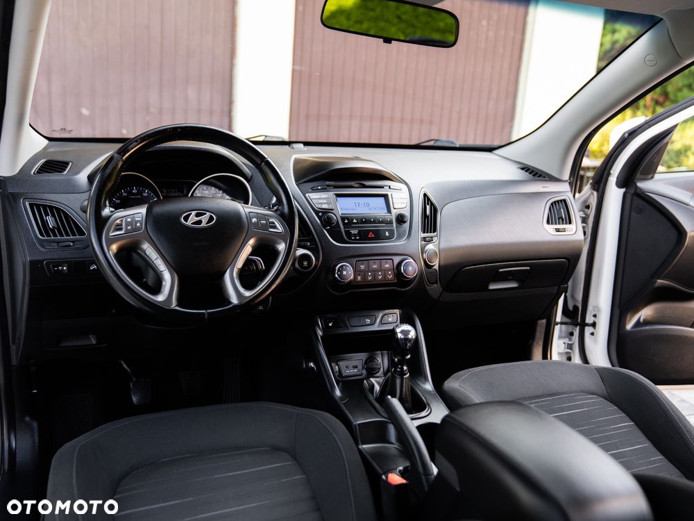 Hyundai ix35 1.6 GDI Premium 2WD - 25