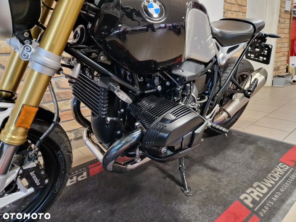 BMW R - 18