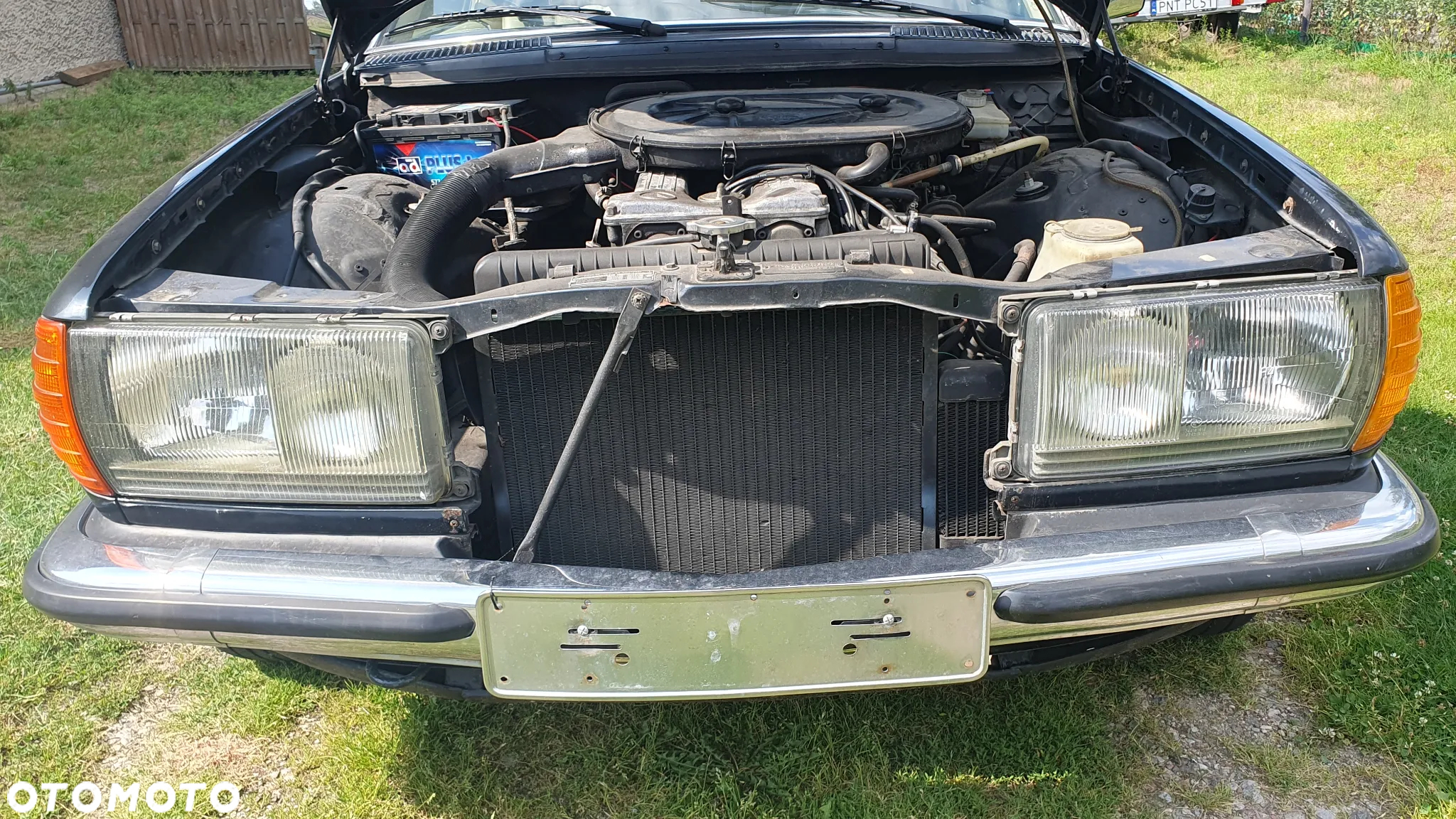 Mercedes-Benz 280 - 4