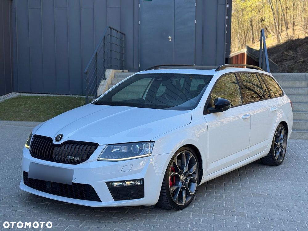 Skoda Octavia 2.0 TDI DSG RS - 5