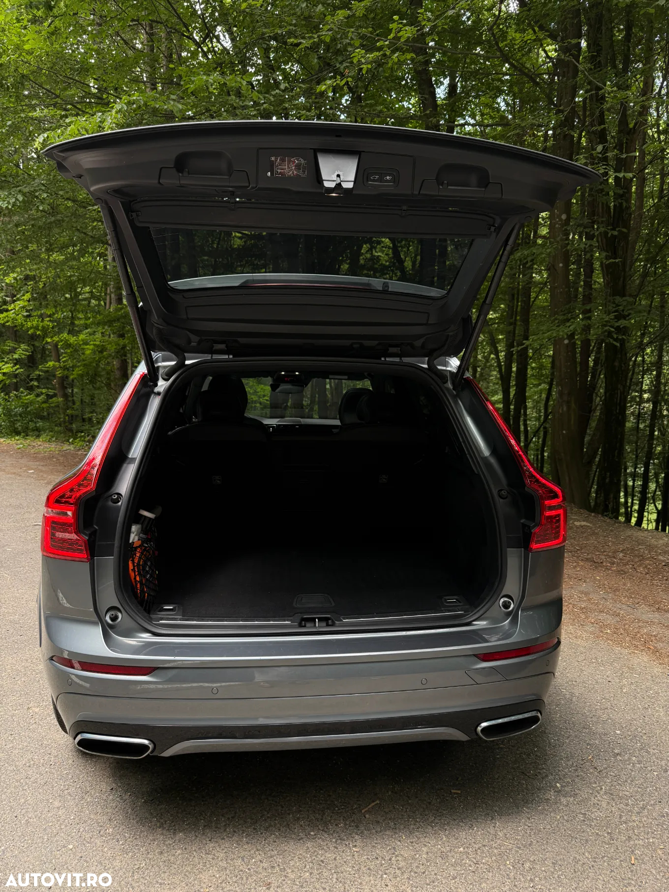 Volvo XC 60 T8 Twin Engine AWD R-Design - 20