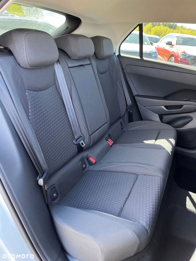 Volkswagen T-Roc 1.5 eTSI Life DSG - 11