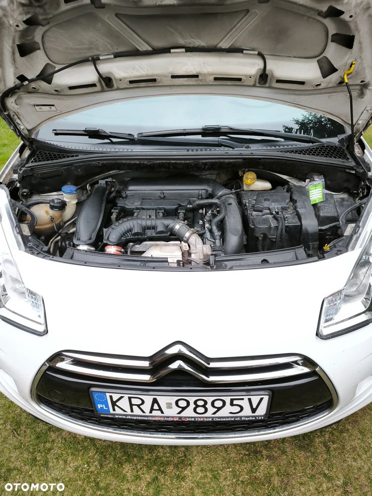 Citroën DS3 THP 150 SportChic - 5