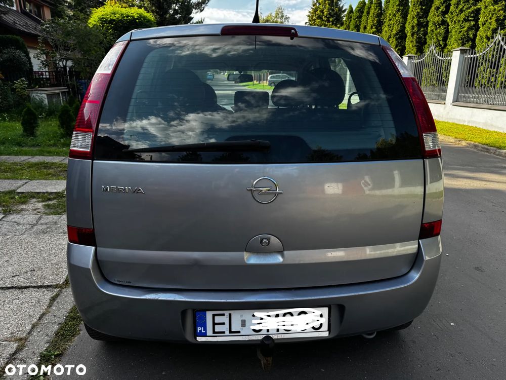 Opel Meriva 1.4 - 9