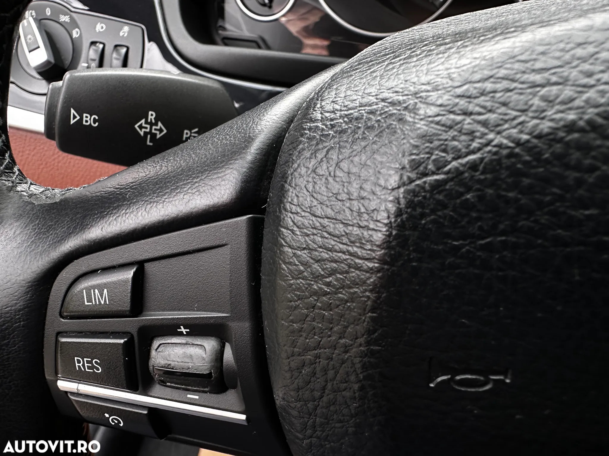 BMW Seria 5 525d Aut. - 23