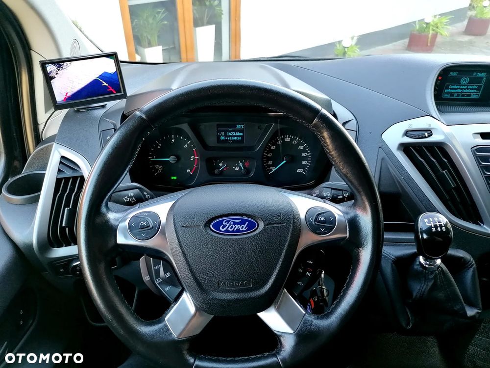 Ford custom - 7