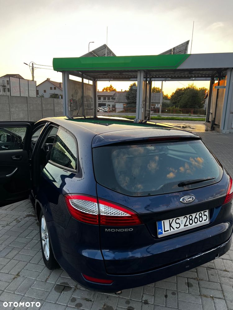Ford Mondeo 2.0 TDCi Ambiente - 6