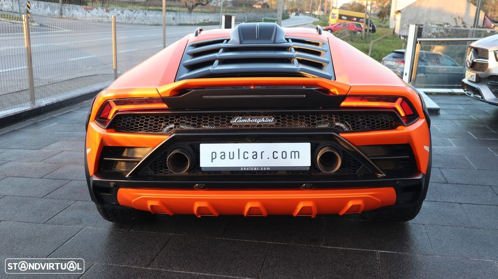 Lamborghini Huracán STerrato - 12