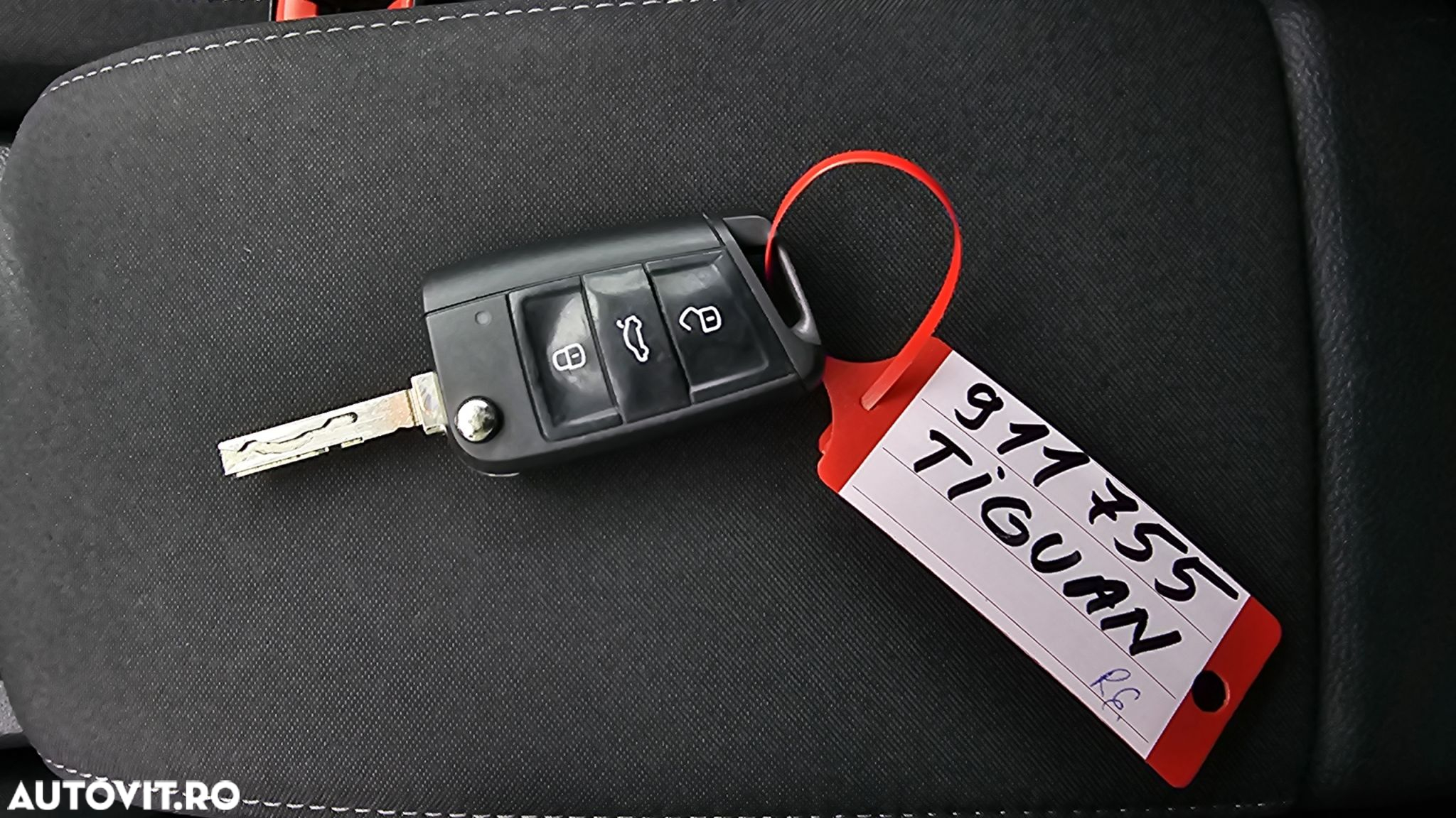 Volkswagen Tiguan - 21