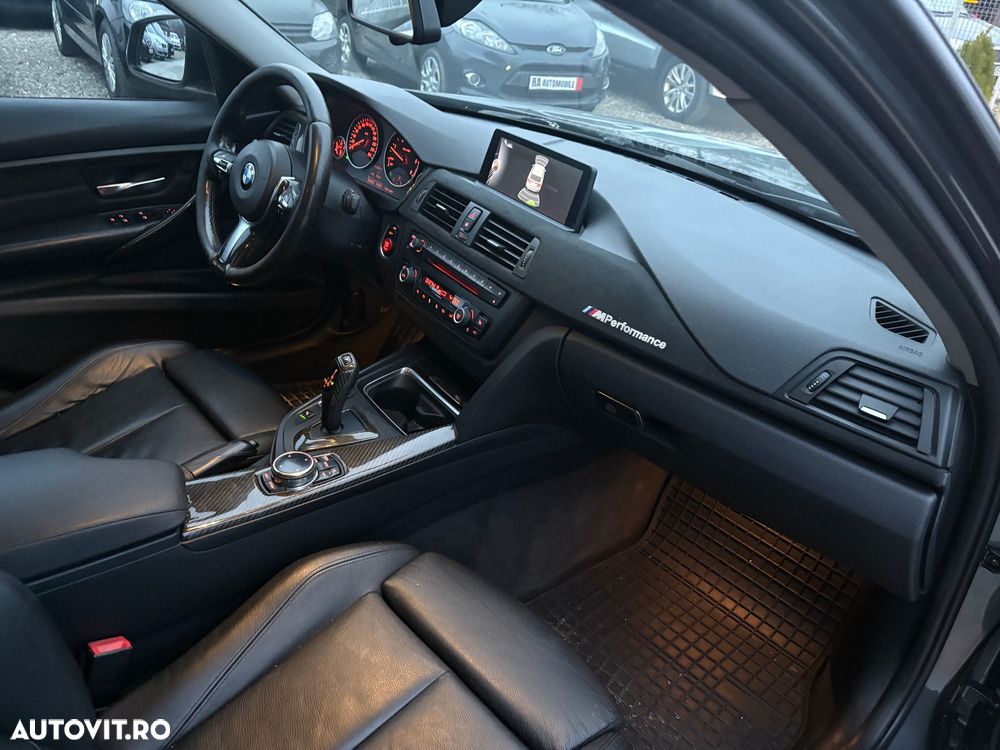 BMW Seria 3 320d Touring Aut. Efficient Dynamics Edition Blue Perf. Sport Line - 17