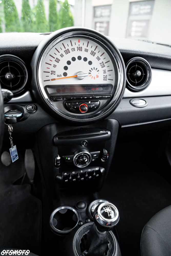 MINI ONE Standard - 19
