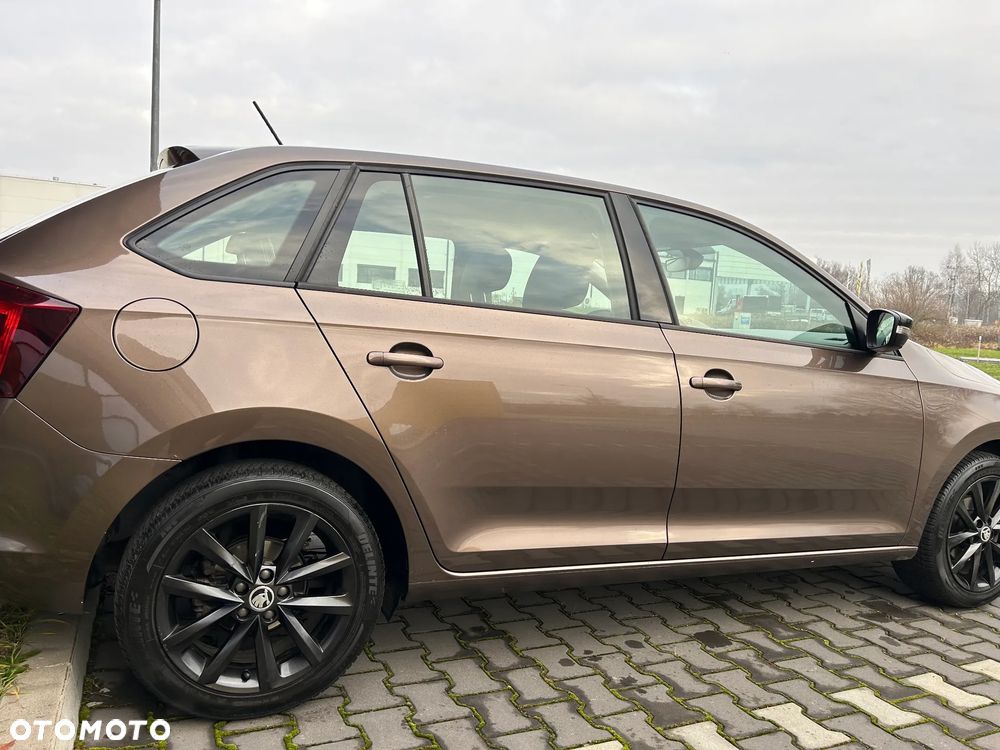 Skoda RAPID 1.0 TSI Style - 17