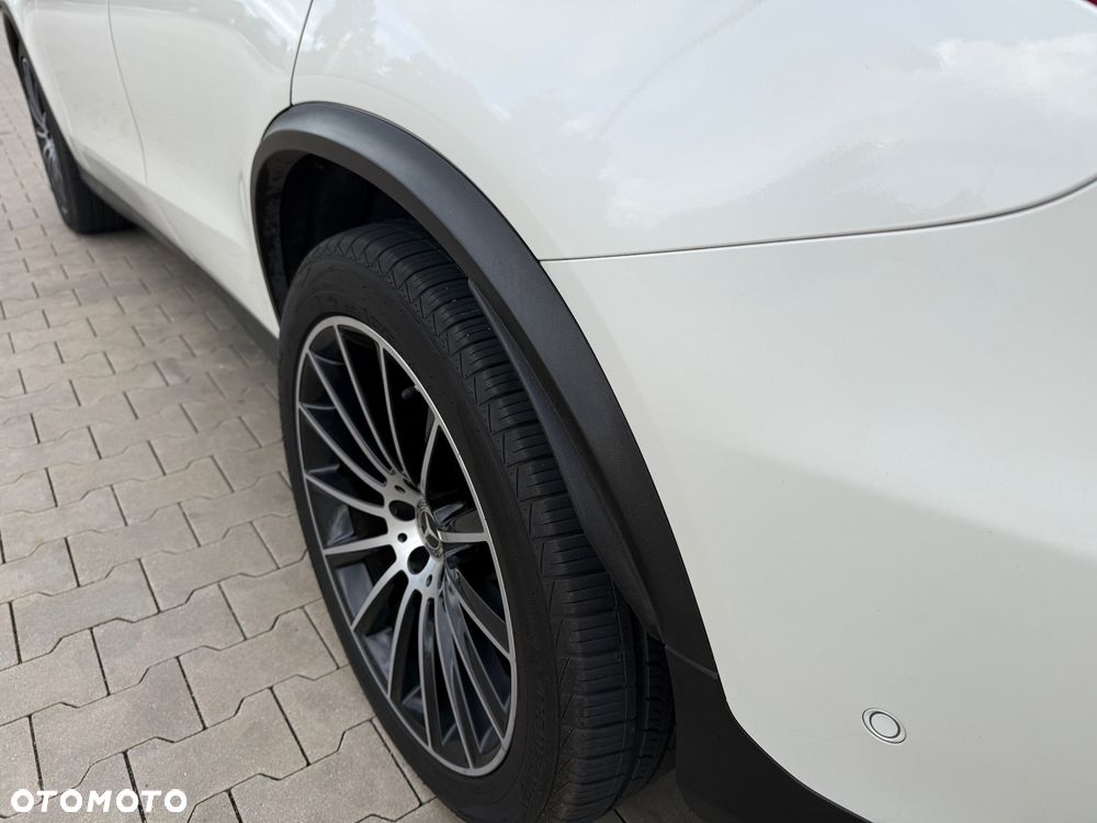 Mercedes-Benz GLC 220 d 4-Matic - 31