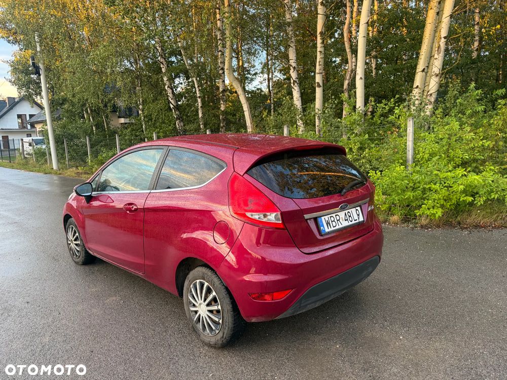 Ford Fiesta 1.4 Ghia - 2