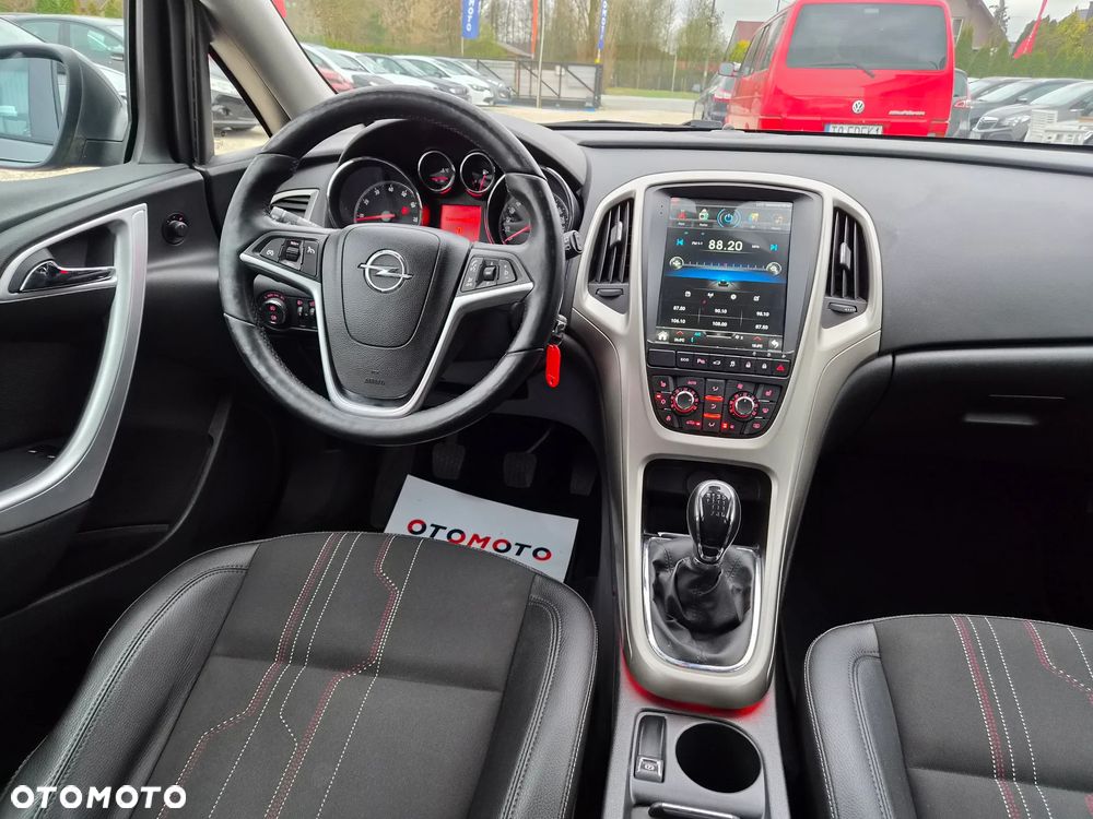 Opel Astra 1.4 Turbo Cosmo - 8