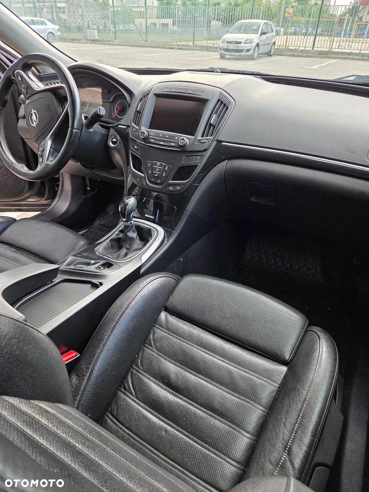 Opel Insignia 2.0 CDTI Cosmo ecoFLEX S&S - 11