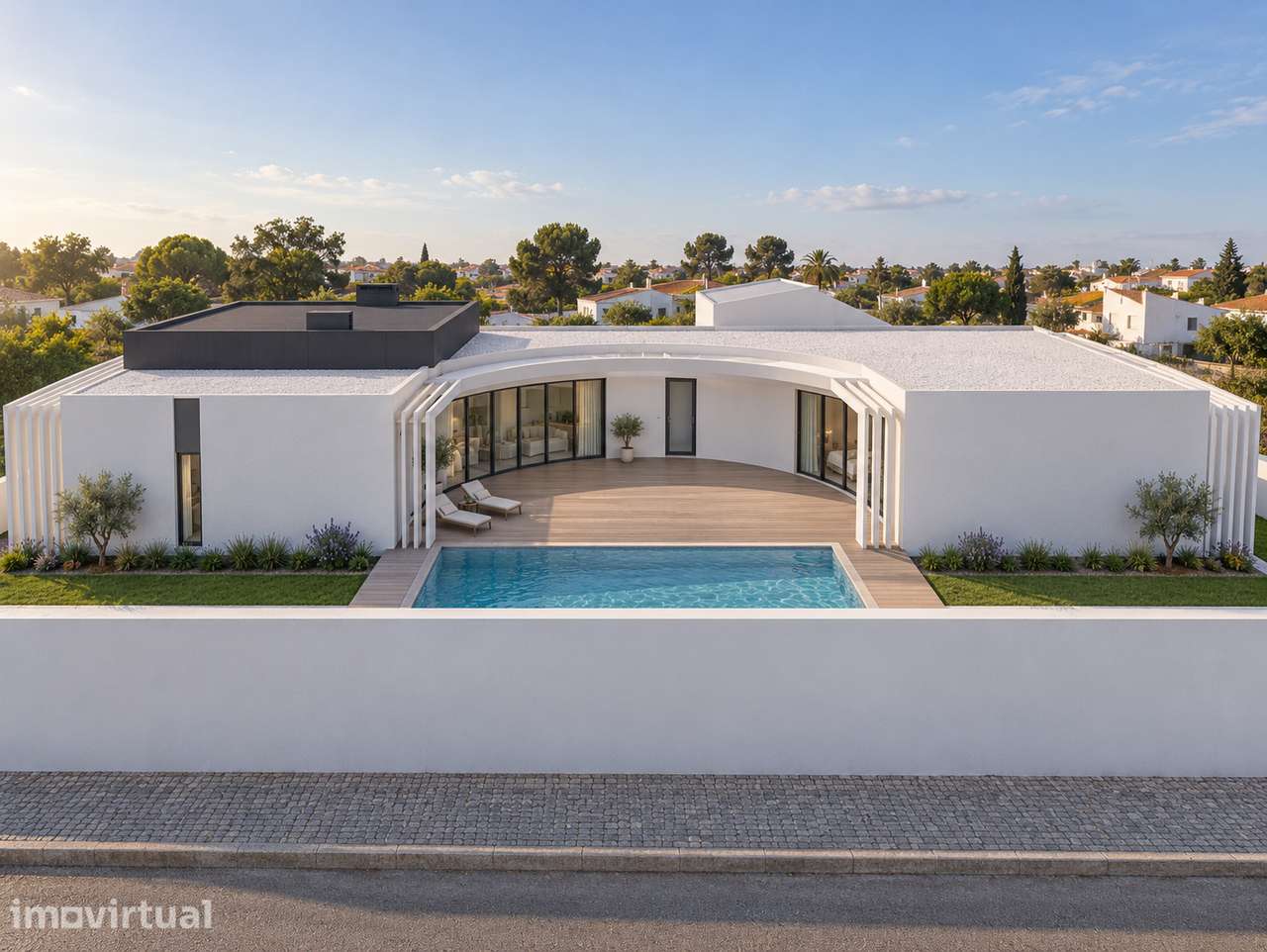 Moradia T3 de arquitetura única, com piscina, em Palmela - Grande imagem: 5/14