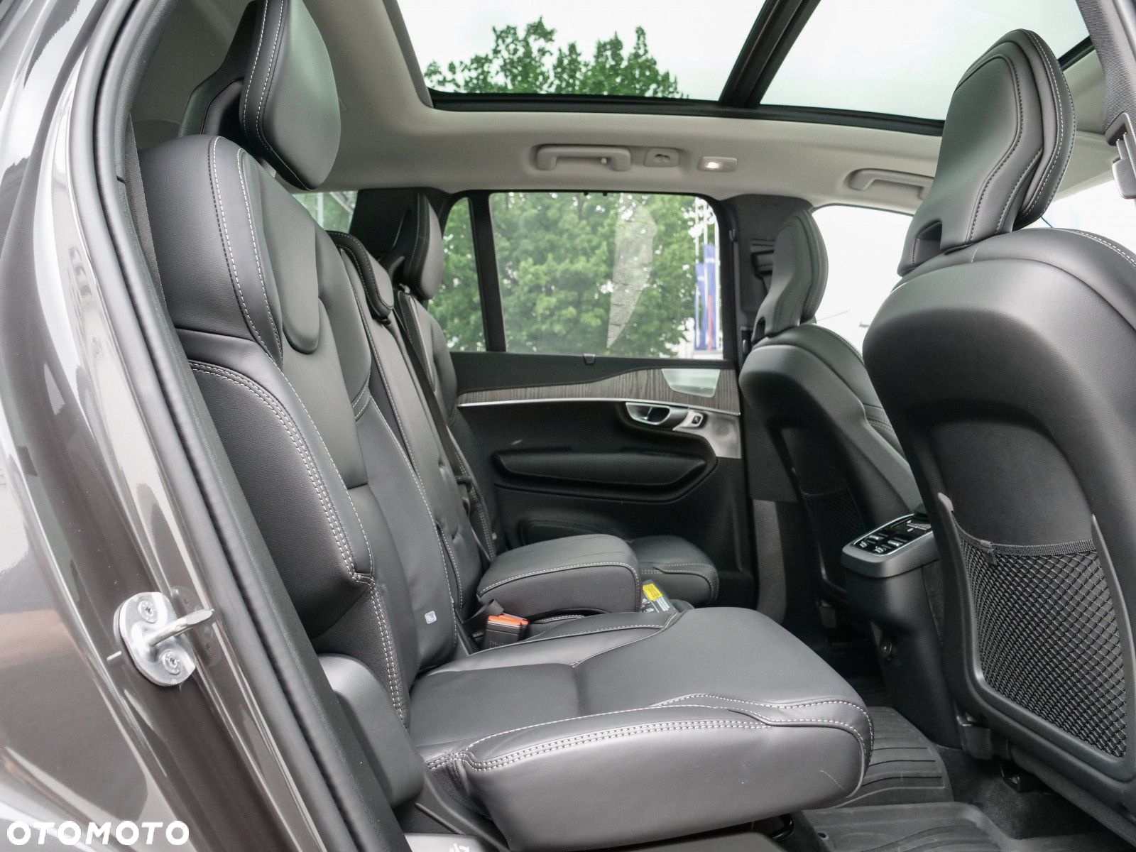 Volvo XC 90 - 35