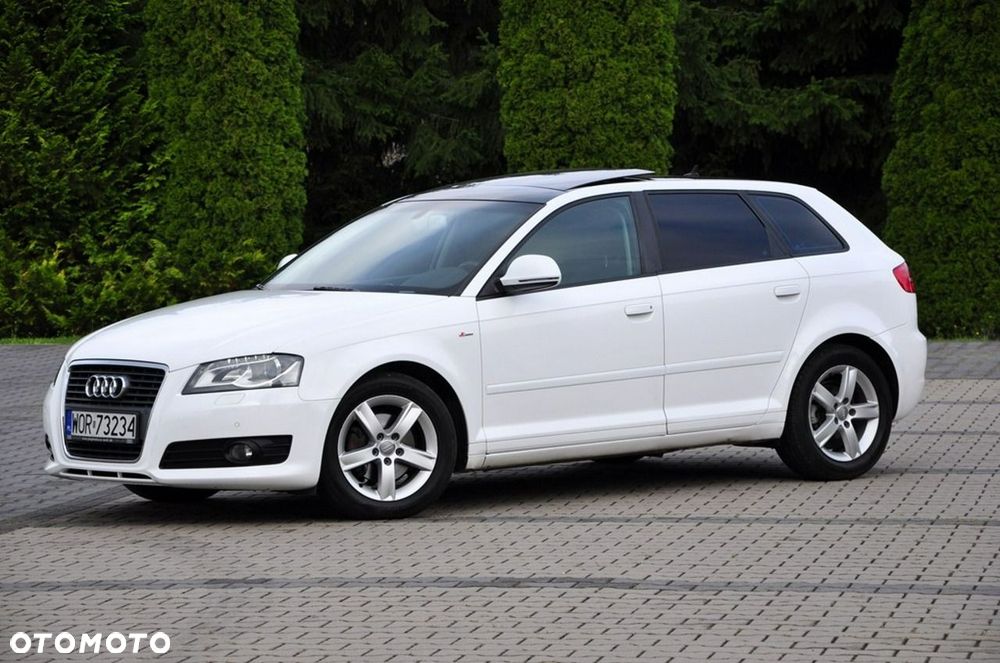 Audi A3 Sportback - 4