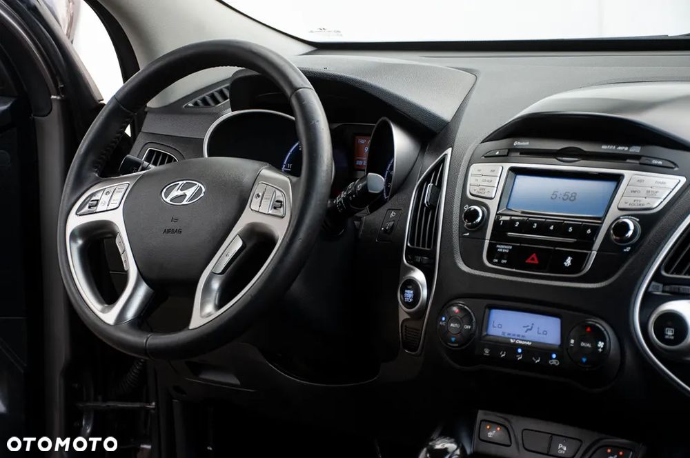 Hyundai ix35 2.0 CRDi 4WD Premium - 9