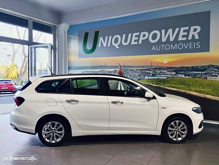 Fiat Tipo Station Wagon 1.3 M-Jet Lounge Tech - 4