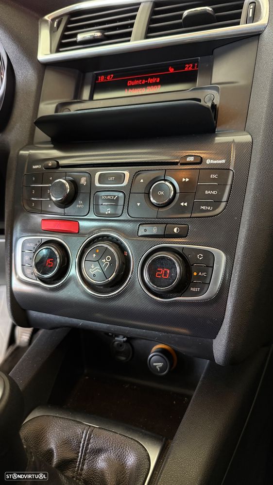 Citroën C4 1.6 HDi Exclusive J17 - 14